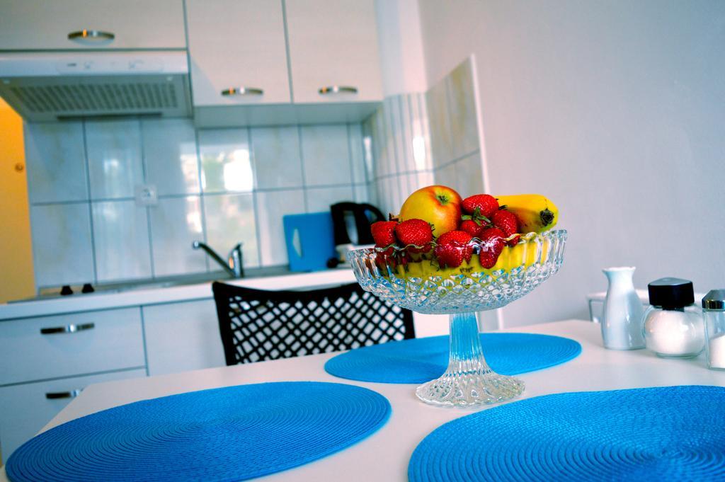 פודסטראנה Permarinus Apartments חדר תמונה