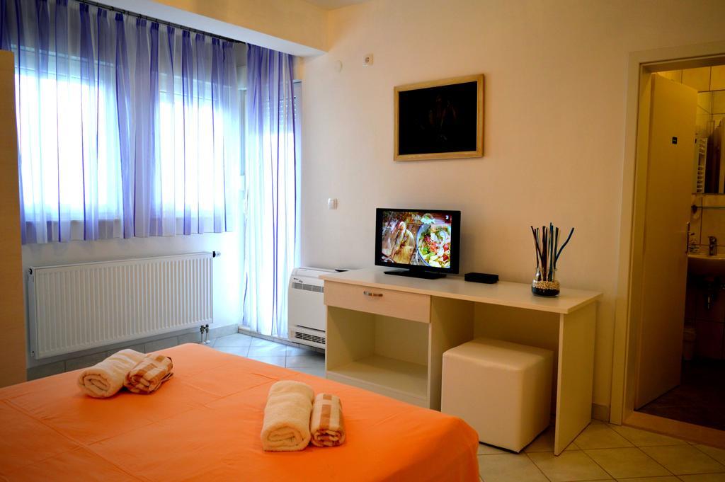 פודסטראנה Permarinus Apartments חדר תמונה